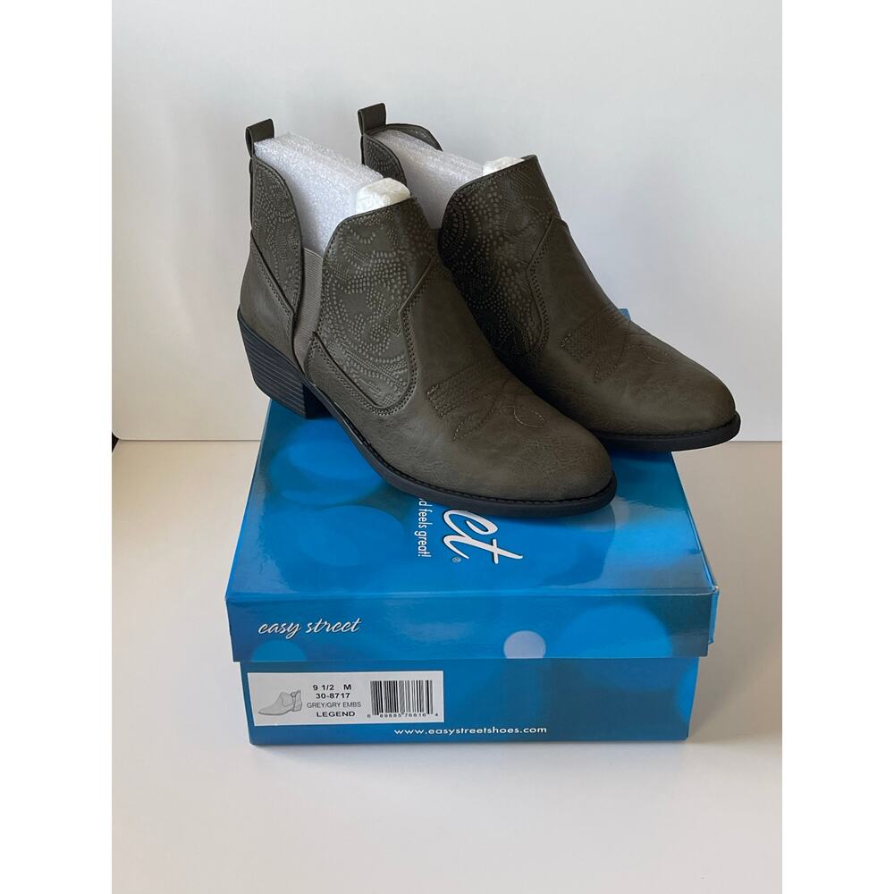 NIB Easy Street Legend Women's Ankle Boots Grey Size 9.5 M - Picture 3 of 11